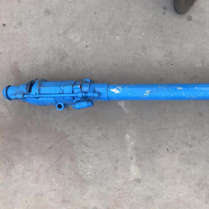 華礦重工一批向上鑿巖機(jī)發(fā)往四川樂山