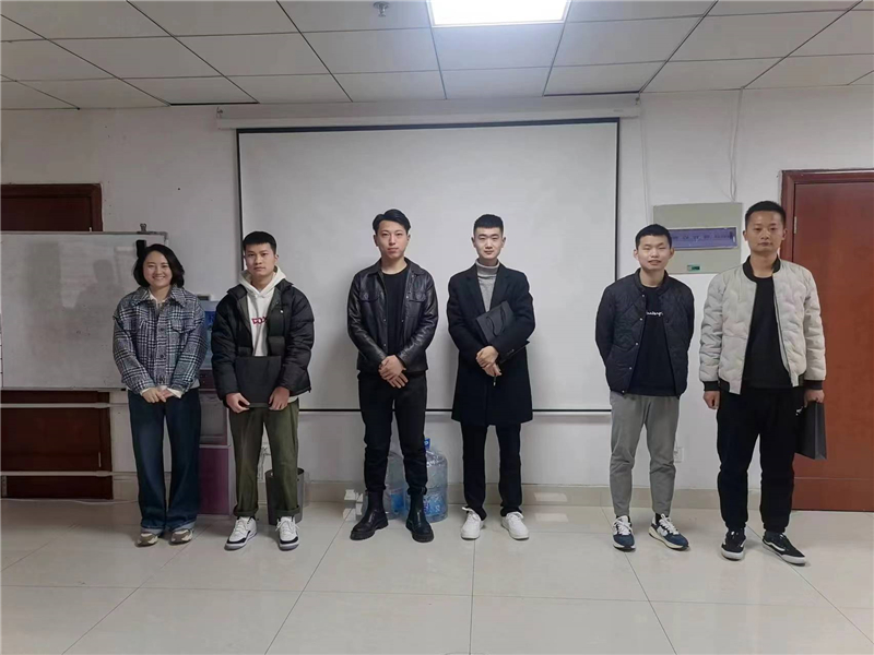 華礦集團(tuán)2023年第二屆拜師儀式成功舉行！